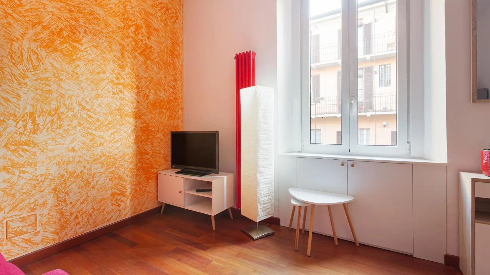 Апартаменты Navigli - Tortona - Bilocale Comfort Милан