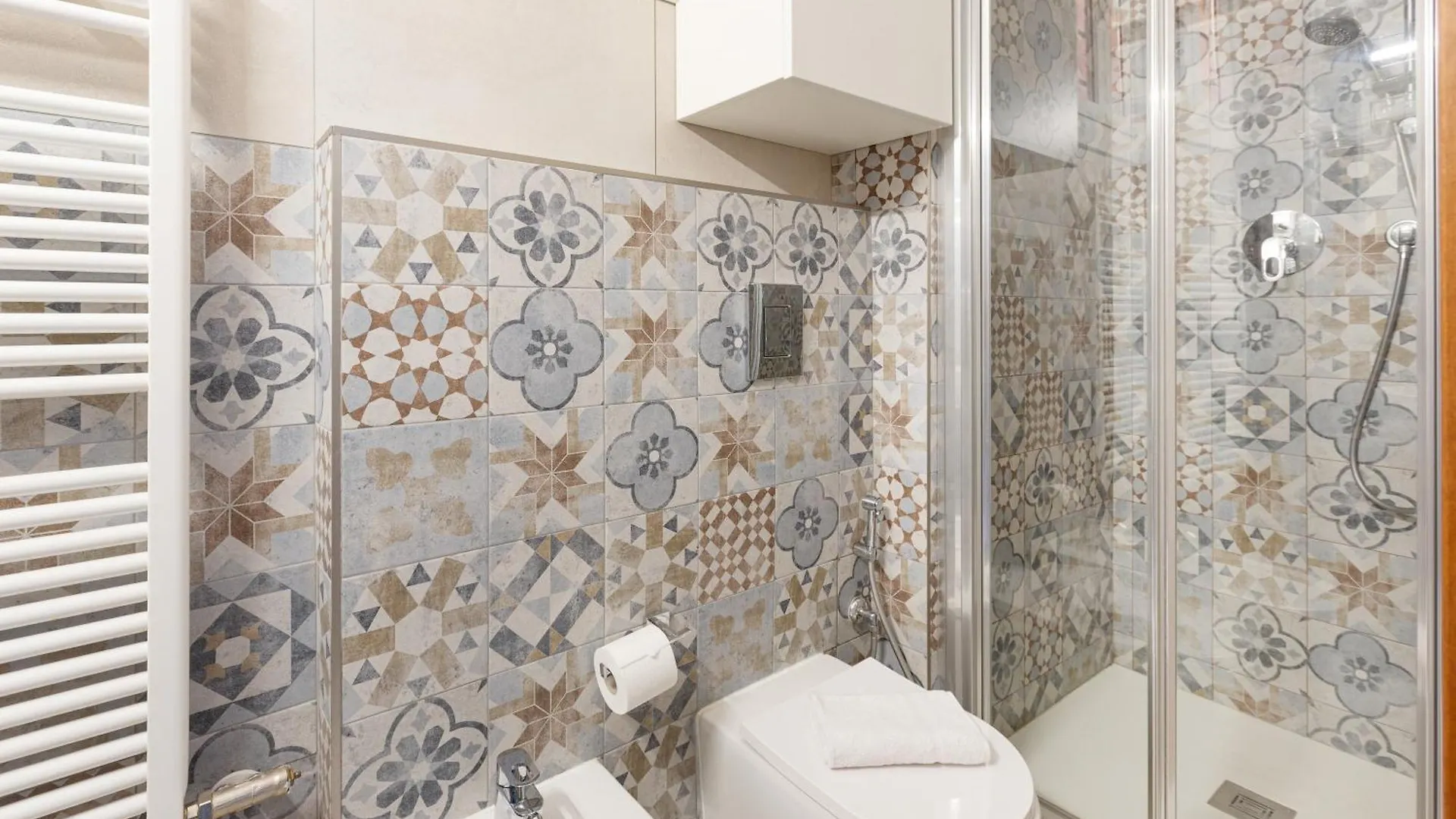 Navigli - Tortona - Bilocale Comfort Милан 0*,  Италия